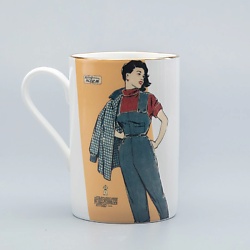 Бокал с рисунком "Конкурсные модели. Антонина"