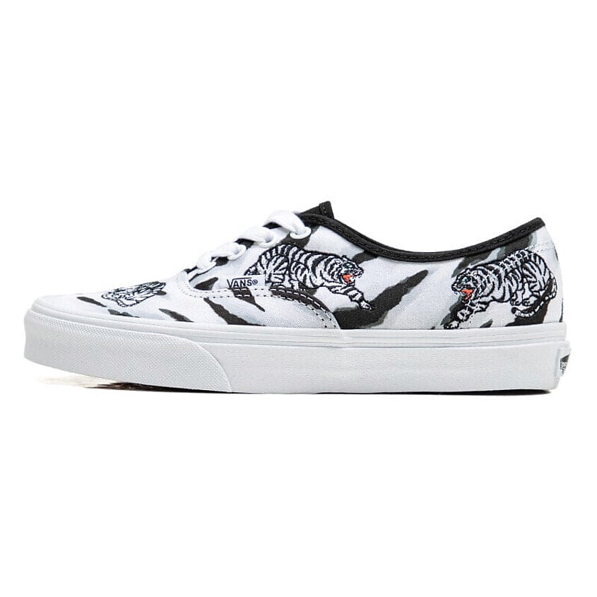 Изображение товара VANS Кроссовки Authentic Low Top Sneakers Black/White, цвет: Мультиколор, размер: 38