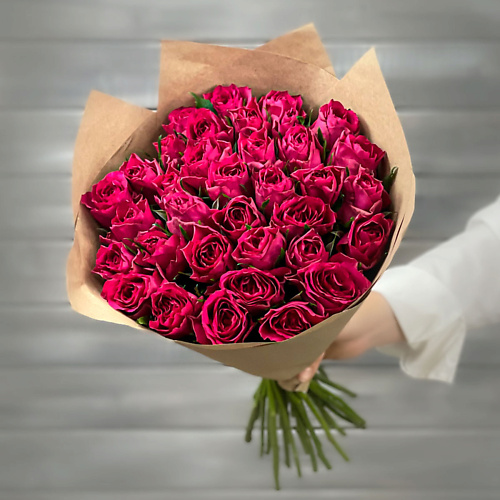 

БУКЕТ МАРКЕТ ДАРИТЕ С УДОВОЛЬСТВИЕМ Букет из 39 малиновых роз в крафте Кения 40 см, Букет из 39 малиновых роз в крафте Кения 40 см