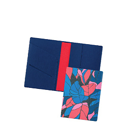 Обложка на паспорт с дополнительными отделениями для документов