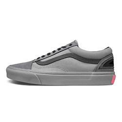 Из-за рубежа VANS