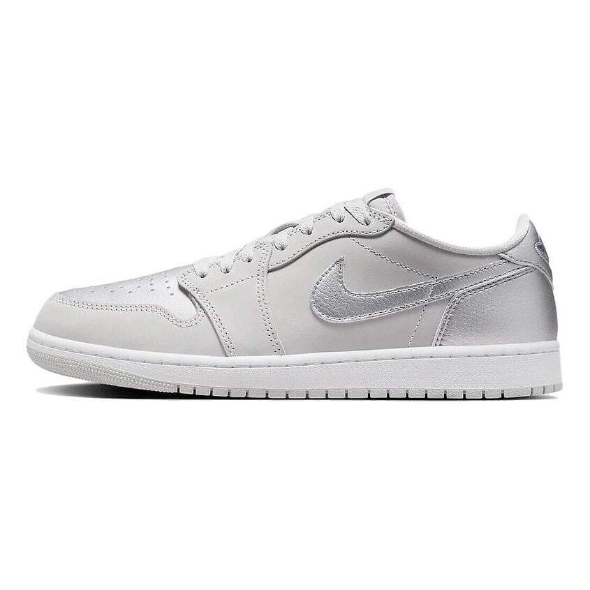 Изображение товара NIKE Кроссовки 1 Low OG Metallic Silver, цвет: Серый, размер: 47,5