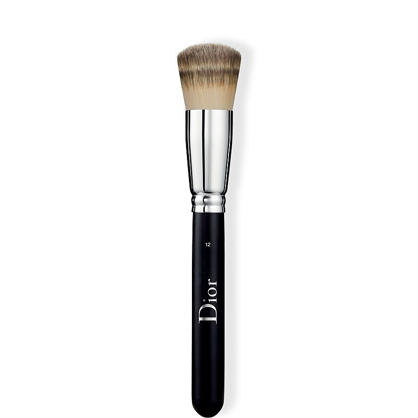 Изображение товара DIOR Кисть для тонального крема 12 (полное покрытие) Backstage Foundation Brush, 1 шт