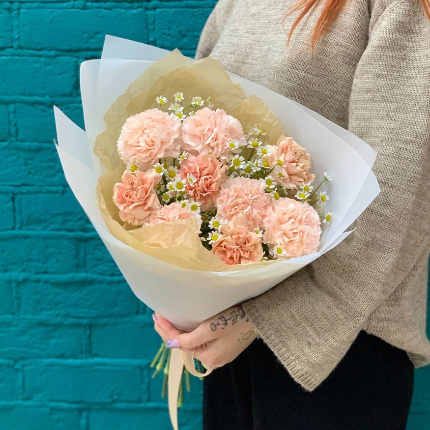 Изображение товара Букет цветов Мишки из гвоздик и танацетума - свежие и яркие подарки