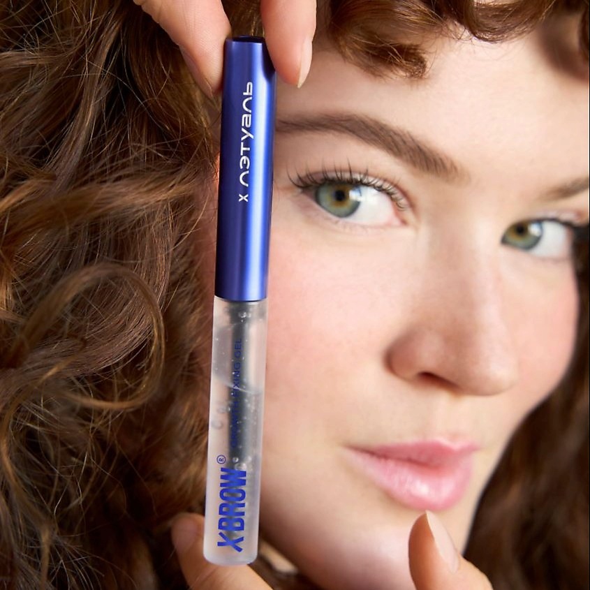 Изображение товара XLASH cosmetics XBROW х L'Etoile Фиксирующий гель с сывороткой для роста бровей, 5 мл