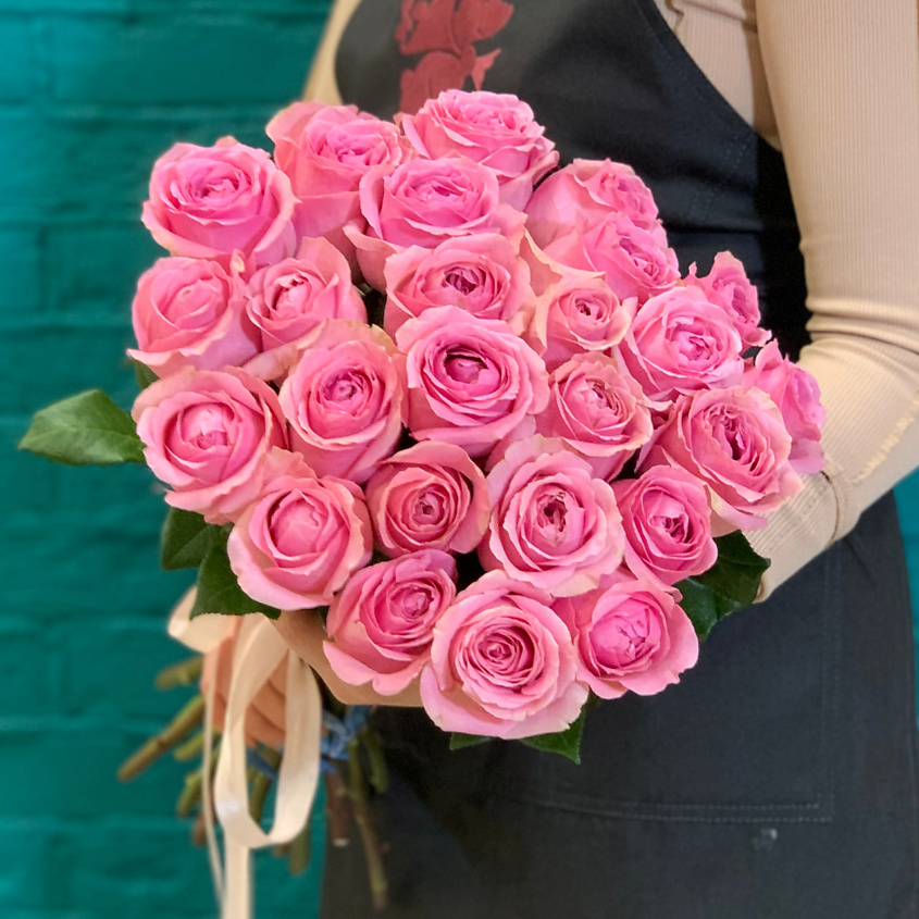 Изображение товара ЦВЕТЫ МИШКИ Букет из 25 розовых роз, 1 шт.