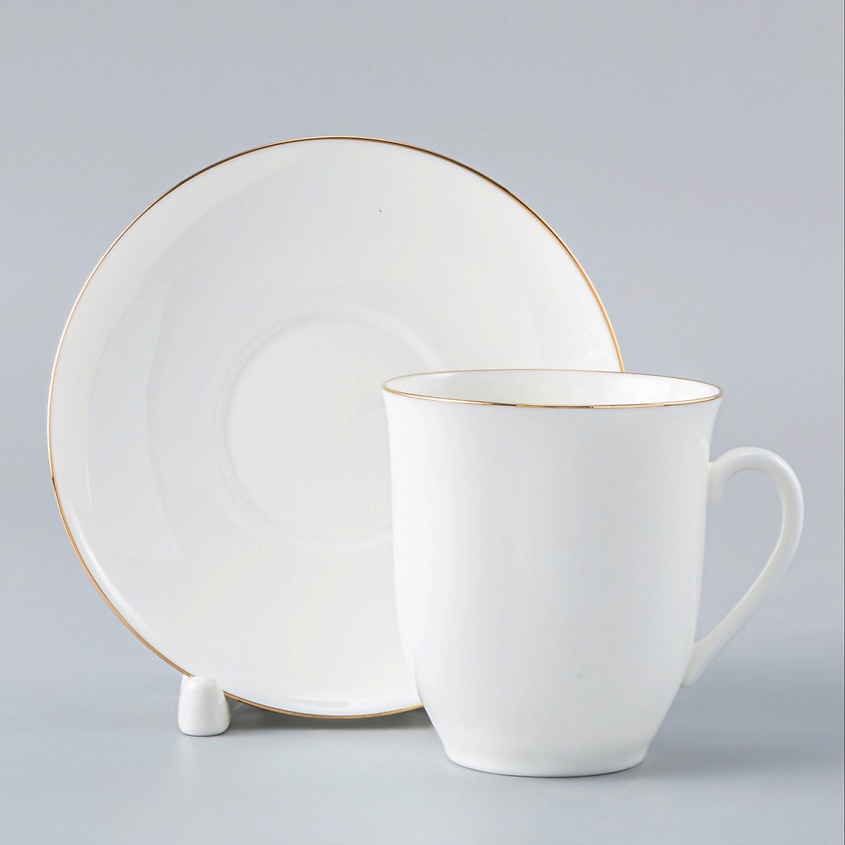 Изображение товара ИМПЕРАТОРСКИЙ ФАРФОРОВЫЙ ЗАВОД Чашка с блюдцем кофейная "Росинка. Золотой кантик", 1 шт.