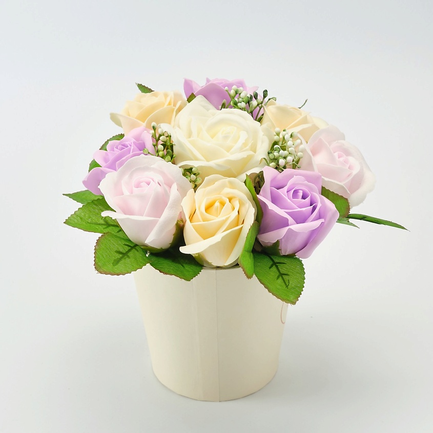 Изображение товара SKUINA Мыло ручной работы Цветочная композиция из 9 роз, 250 г