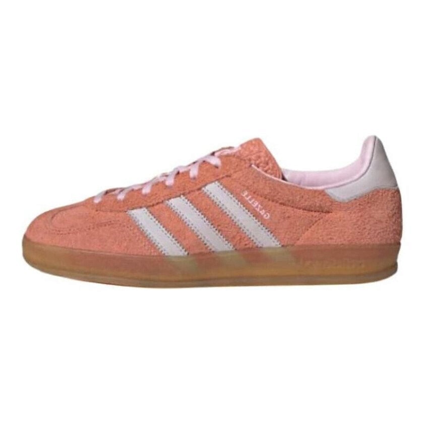 Изображение товара ADIDAS ORIGINAL Кроссовки для треккинга Gazelle Indoor Wonder Clay Gum, цвет: Красный, размер: 40 2/3