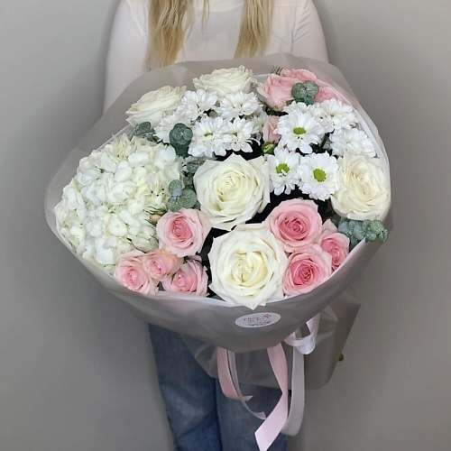 

FLEUR DE FEE ЦВЕТОЧНАЯ ФЕЯ Букет Нежнее Нежного (гортензия, розы, ромашки, кустовые розы), Букет Нежнее Нежного (гортензия, розы, ромашки, кустовые розы)