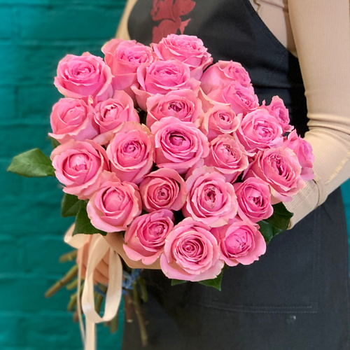 

ЦВЕТЫ МИШКИ Букет из 25 розовых роз, Букет из 25 розовых роз
