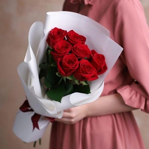 

FLOWERTVER Букет из 7 красных роз, Букет из 7 красных роз