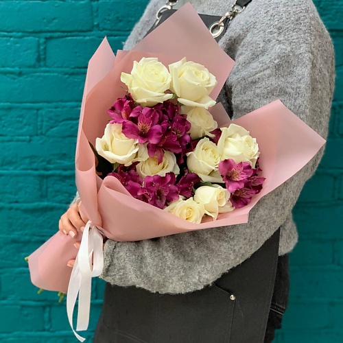 

ЦВЕТЫ МИШКИ Букет из розы и альстромерии, Букет из розы и альстромерии