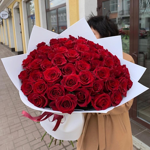 

FLEUR DE FEE ЦВЕТОЧНАЯ ФЕЯ Букет 51 красная роза Эксплорер Эквадор Премиум, Букет 51 красная роза Эксплорер Эквадор Премиум