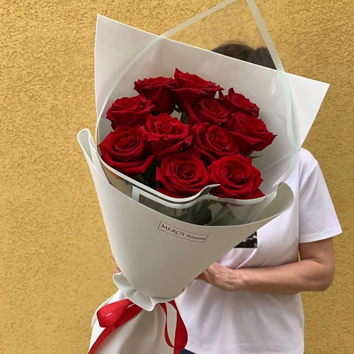 

FLEUR DE FEE ЦВЕТОЧНАЯ ФЕЯ Букет 11 красных роз Эксплорер, Букет 11 красных роз Эксплорер