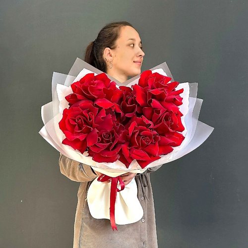 

ЛАЙФБУКЕТ Букет из ажурных роз "Романтический огонь", Букет из ажурных роз "Романтический огонь"