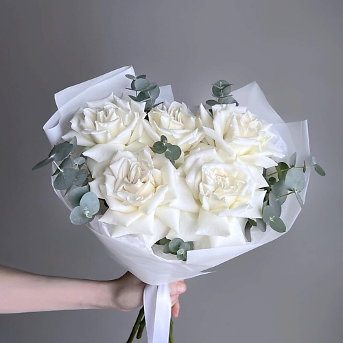 

МНОГО ЦВЕТОВ ЦВЕТОЧНЫЙ МАГАЗИН Монобукет из французских роз с эвкалиптом, Монобукет из французских роз с эвкалиптом