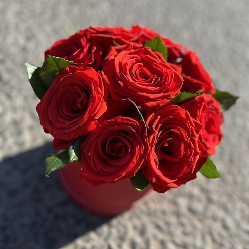 

FLOWERTVER Композиция с алыми розами, Композиция с алыми розами