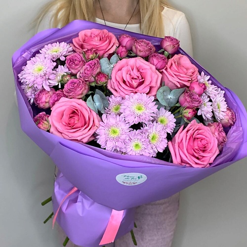 

FLEUR DE FEE ЦВЕТОЧНАЯ ФЕЯ Букет из роз и хризантетем (в розово-сиреневой гамме), Букет из роз и хризантетем (в розово-сиреневой гамме)