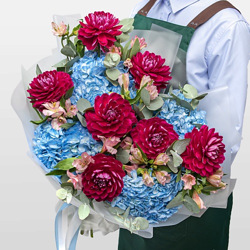 

STUDIO FLORISTIC Букет из Георгин, Гортензий и Альстромерий «Полночный Сад», Букет из Георгин, Гортензий и Альстромерий «Полночный Сад»