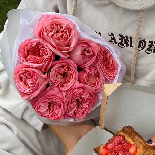 МНОГО ЦВЕТОВ ЦВЕТОЧНЫЙ МАГАЗИН Монобукет из 9 пионовидных роз