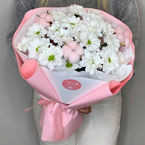 

FLEUR DE FEE ЦВЕТОЧНАЯ ФЕЯ Букет из 3 белых ромашковых хризантем и хлопка, Букет из 3 белых ромашковых хризантем и хлопка