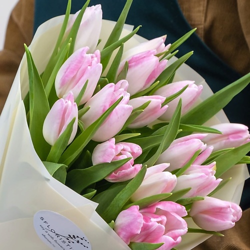 

STUDIO FLORISTIC Букет из нежно-розовых тюльпанов 15 шт "Сапфир", Букет из нежно-розовых тюльпанов 15 шт "Сапфир"