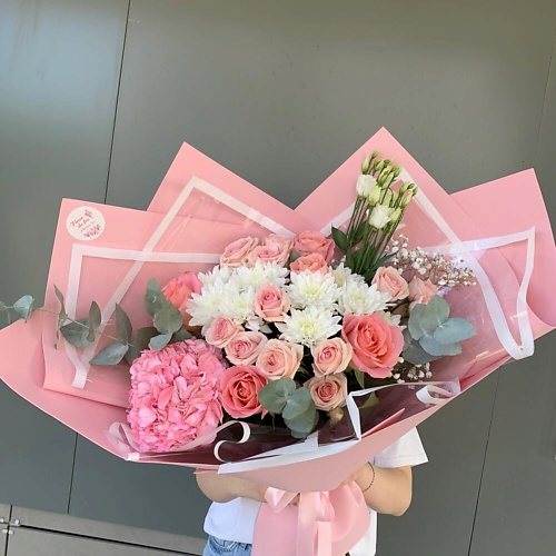 

FLEUR DE FEE ЦВЕТОЧНАЯ ФЕЯ Букет Восторг (гортензия, розы, хризантемы), Букет Восторг (гортензия, розы, хризантемы)