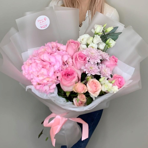 

FLEUR DE FEE ЦВЕТОЧНАЯ ФЕЯ Букет Нежная зефирка (с гортензией, розами, эустомой, Букет Нежная зефирка (с гортензией, розами, эустомой