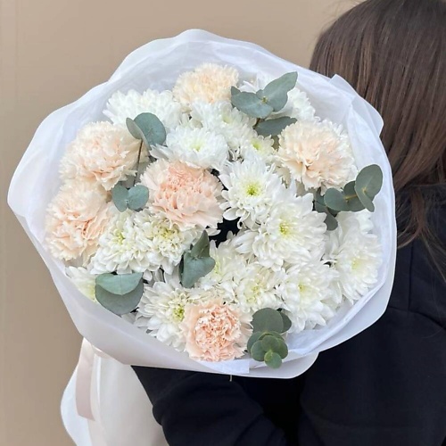 

МНОГО ЦВЕТОВ ЦВЕТОЧНЫЙ МАГАЗИН Букет из кустовой хризантемы, диантусов, эвкалипта, Букет из кустовой хризантемы, диантусов, эвкалипта