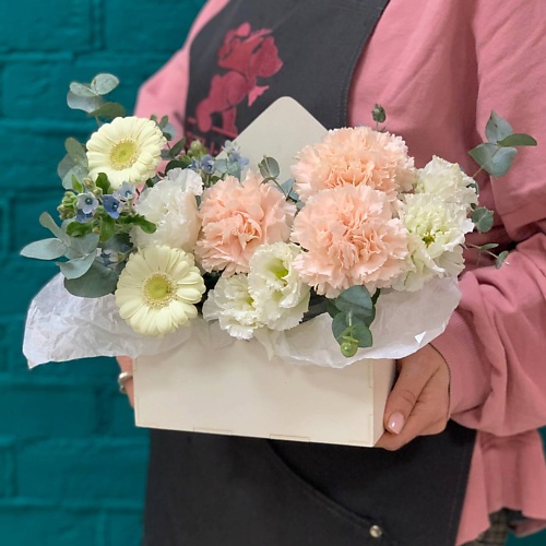 

ЦВЕТЫ МИШКИ Композиция из герберы и эустомы, Композиция из герберы и эустомы