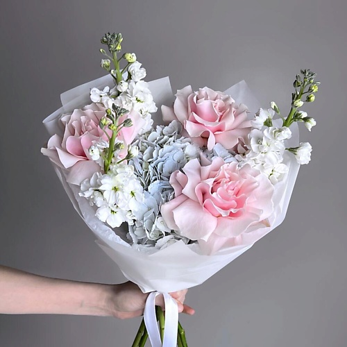 

МНОГО ЦВЕТОВ ЦВЕТОЧНЫЙ МАГАЗИН Букет из французских роз, гортензий и маттиолы, Букет из французских роз, гортензий и маттиолы