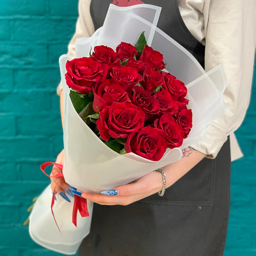 

ЦВЕТЫ МИШКИ Букет из 15 красных роз, Букет из 15 красных роз