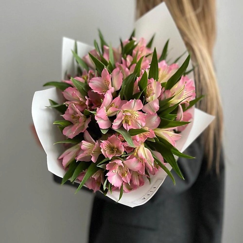 МНОГО ЦВЕТОВ ЦВЕТОЧНЫЙ МАГАЗИН Букет Розовых Альстромерий 1950₽