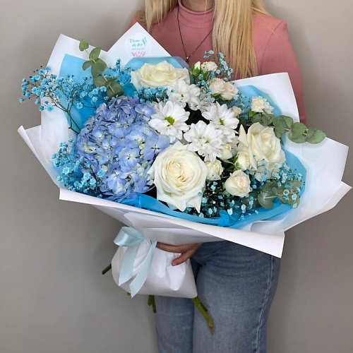 

FLEUR DE FEE ЦВЕТОЧНАЯ ФЕЯ Букет Нежность (гортензия, розы, хризантема, гипсофила, диантусы, Букет Нежность (гортензия, розы, хризантема, гипсофила, диантусы
