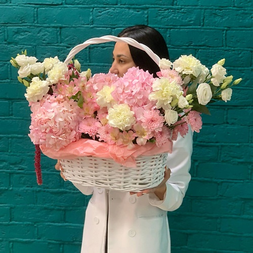 

ЦВЕТЫ МИШКИ Композиция (корзина) из гортензий и эустом, Композиция (корзина) из гортензий и эустом