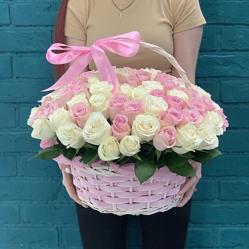 

ЦВЕТЫ МИШКИ Корзина Композиция из 101 разноцветной розы кении, Корзина Композиция из 101 разноцветной розы кении