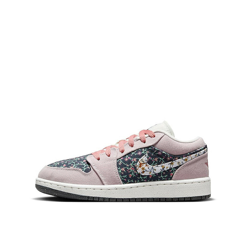Изображение товара NIKE Кроссовки низкие женские Jordan Air Jordan 1 Low SE Platinum Violet Sail Anthracit, цвет: Розовый, размер: 38.5