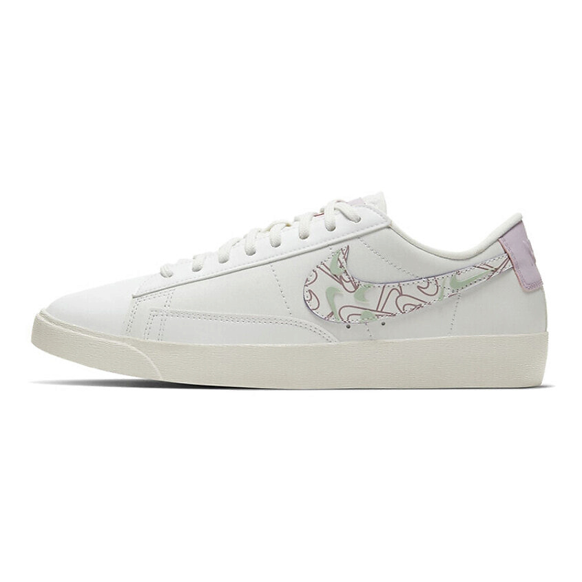 Изображение товара Кроссовки NIKE Blazer Low Valentines Day Женские мультиколор EU 36 Изображение товара Кроссовки NIKE Blazer Low Valentines Day Женские мультиколор EU 36