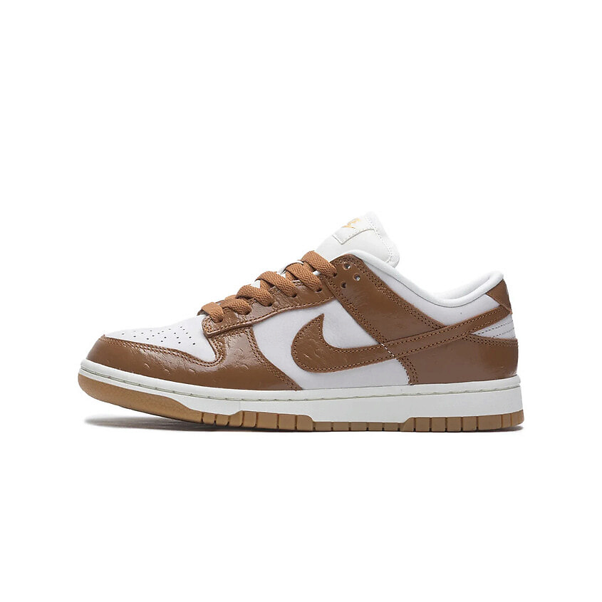 Изображение товара NIKE Кроссовки спортивные женские Dunk Low LX WMNS Ale Brown FJ2260-001, цвет: Коричневый, размер: 37.5