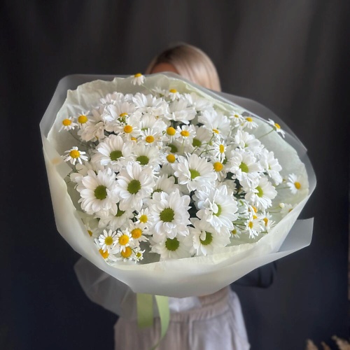 

FLOWERS DE LUXE БУТИК ЦВЕТОВ И ПОДАРКОВ Виолетта букет с хризантемой и танацетумом, Виолетта букет с хризантемой и танацетумом