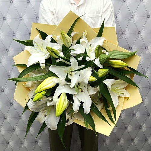 

ТАНЕЦ ЦВЕТОВ Шёпот признаний, Шёпот признаний