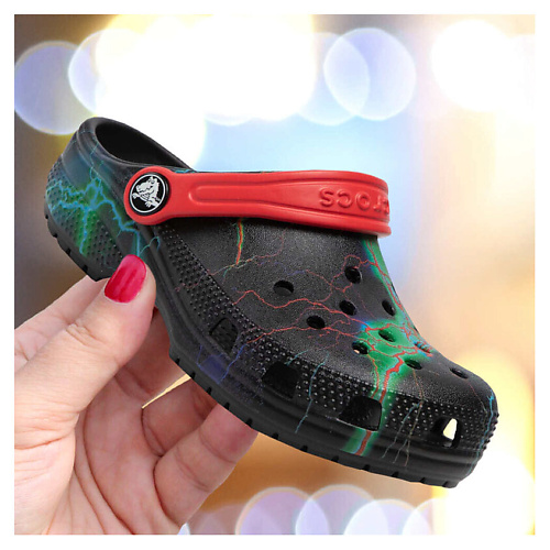 

CROCS Кроксы Crocs Classic Out of This World II Black Lightning Bolts, Кроксы Crocs Classic Out of This World II Black Lightning Bolts