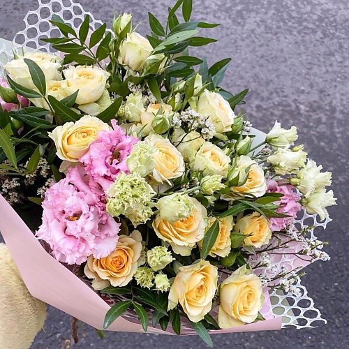 

FLOWERTVER Букет с кустовой розой, Букет с кустовой розой