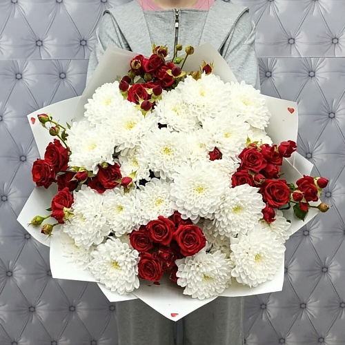 ТАНЕЦ ЦВЕТОВ Мелодичный шлейф 5250₽