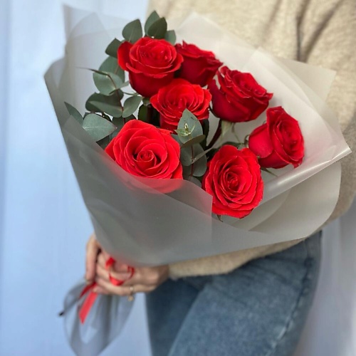 

FLOWERS DE LUXE БУТИК ЦВЕТОВ И ПОДАРКОВ ️ Яркий букет из 7 роз Эквадор Нина ️с эвкалиптом, ️ Яркий букет из 7 роз Эквадор Нина ️с эвкалиптом