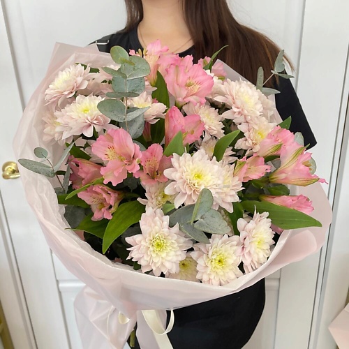 

FLOWERS DE LUXE БУТИК ЦВЕТОВ И ПОДАРКОВ Сладкая вата хризантема, альстромерия, Сладкая вата хризантема, альстромерия