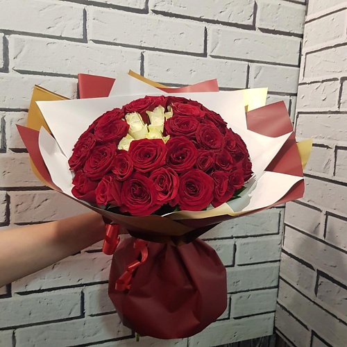 

ТАНЕЦ ЦВЕТОВ Букет из 45 роз, Букет из 45 роз