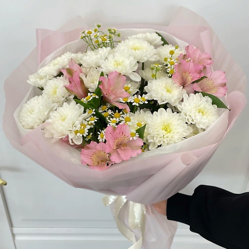 

FLOWERS DE LUXE БУТИК ЦВЕТОВ И ПОДАРКОВ Маскарпоне Хризантема, альстромерия, танацетум, Маскарпоне Хризантема, альстромерия, танацетум