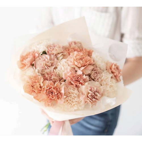 

MAMOKA FLOWER STUDIO Букет с живыми гвоздиками 17 шт., Букет с живыми гвоздиками 17 шт.